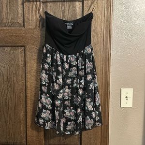 Summer strapless dress